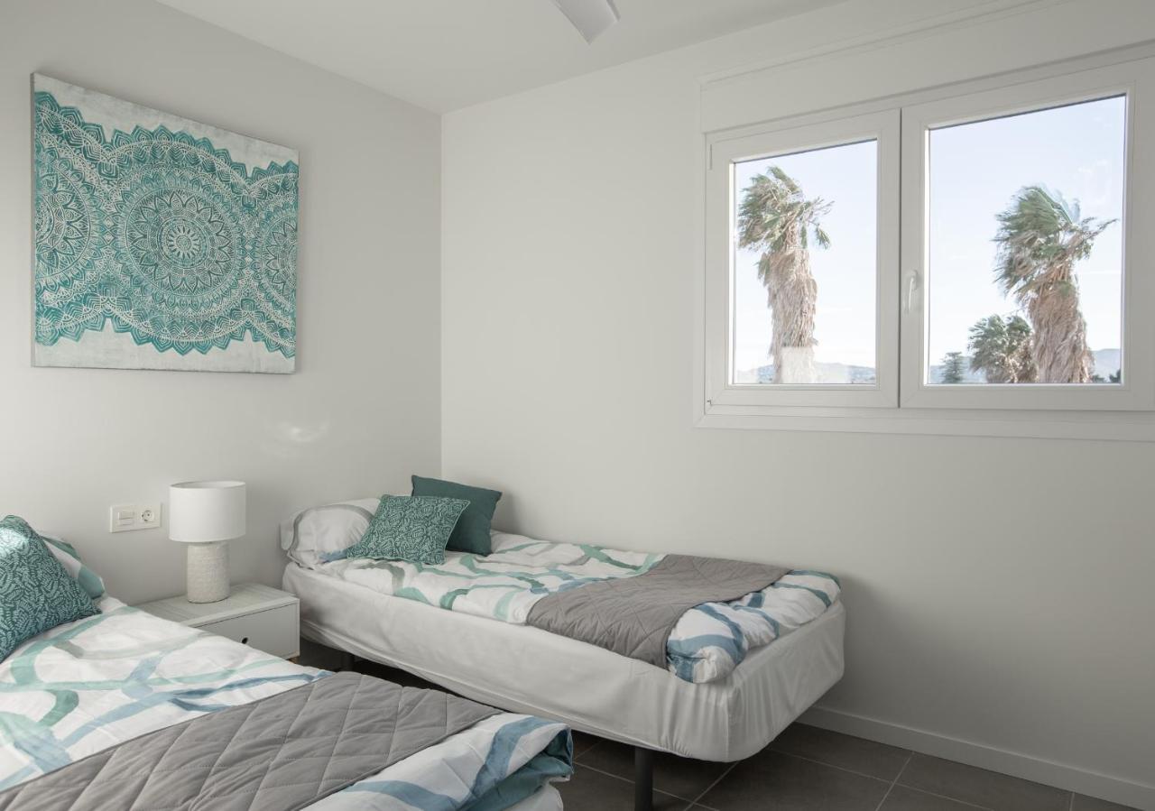 Sunny Apartment In Denia With Outdoor Swimming Pool And Garage Parking Place Included, 300M From The Sandy Beach المظهر الخارجي الصورة