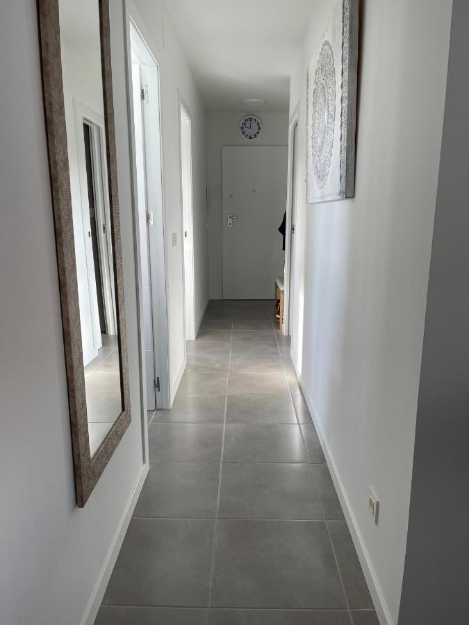 Sunny Apartment In Denia With Outdoor Swimming Pool And Garage Parking Place Included, 300M From The Sandy Beach المظهر الخارجي الصورة