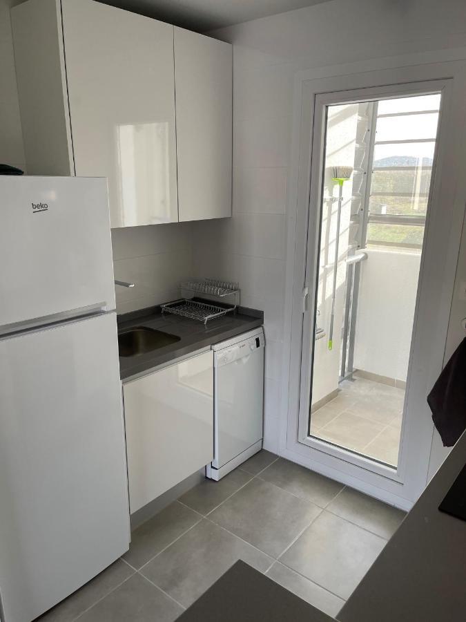Sunny Apartment In Denia With Outdoor Swimming Pool And Garage Parking Place Included, 300M From The Sandy Beach المظهر الخارجي الصورة