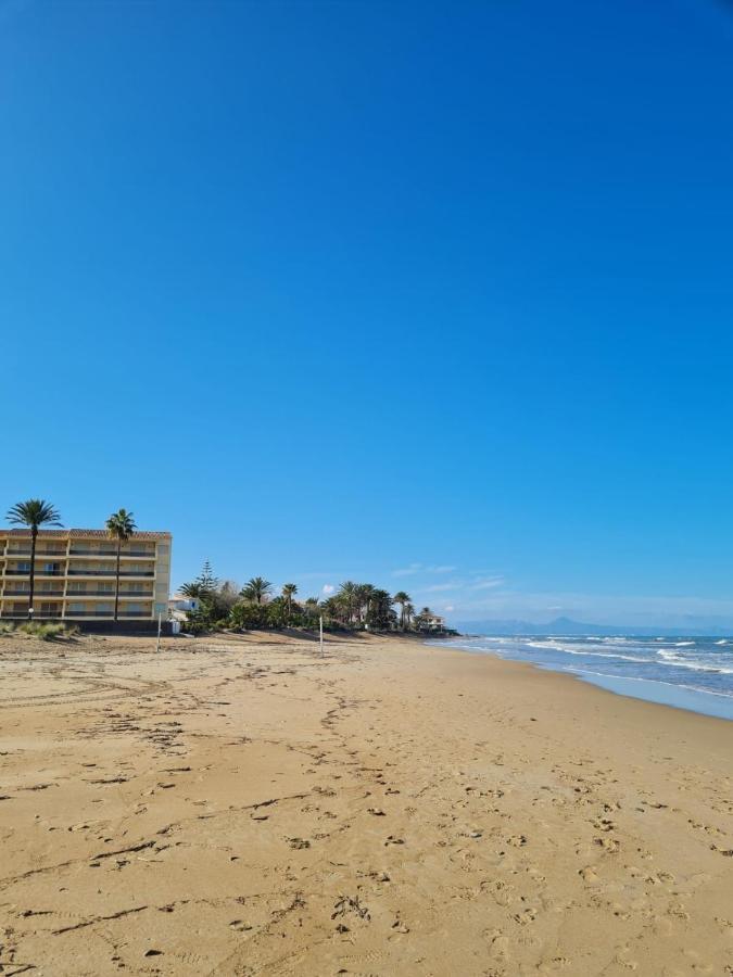 Sunny Apartment In Denia With Outdoor Swimming Pool And Garage Parking Place Included, 300M From The Sandy Beach المظهر الخارجي الصورة